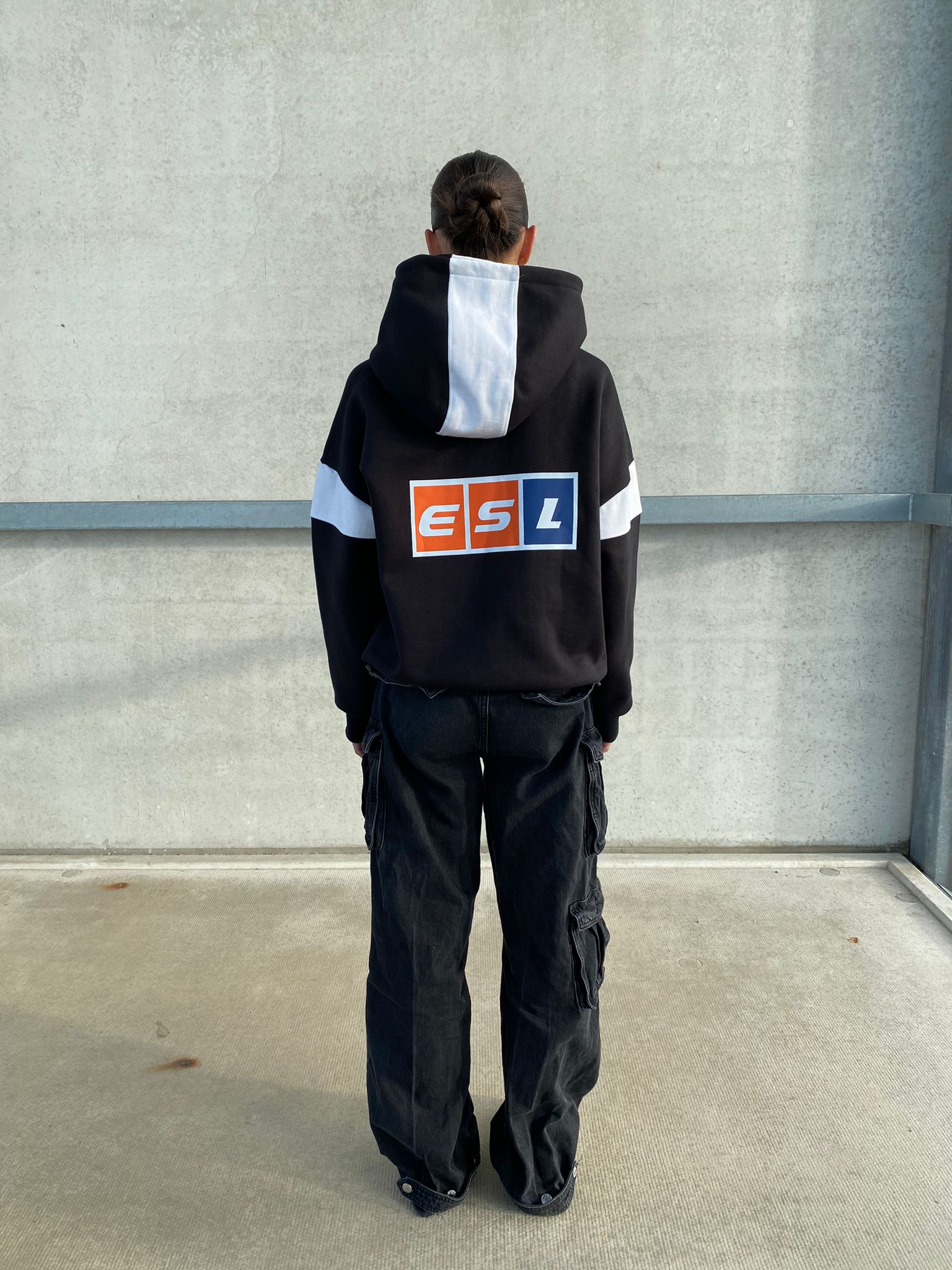 ELITE SUPER LEAGE HOODIE - ZWART MET ORANJE OPDRUK - 420 GRAMS - MOTORSPORT AW23 - Afbeelding 3