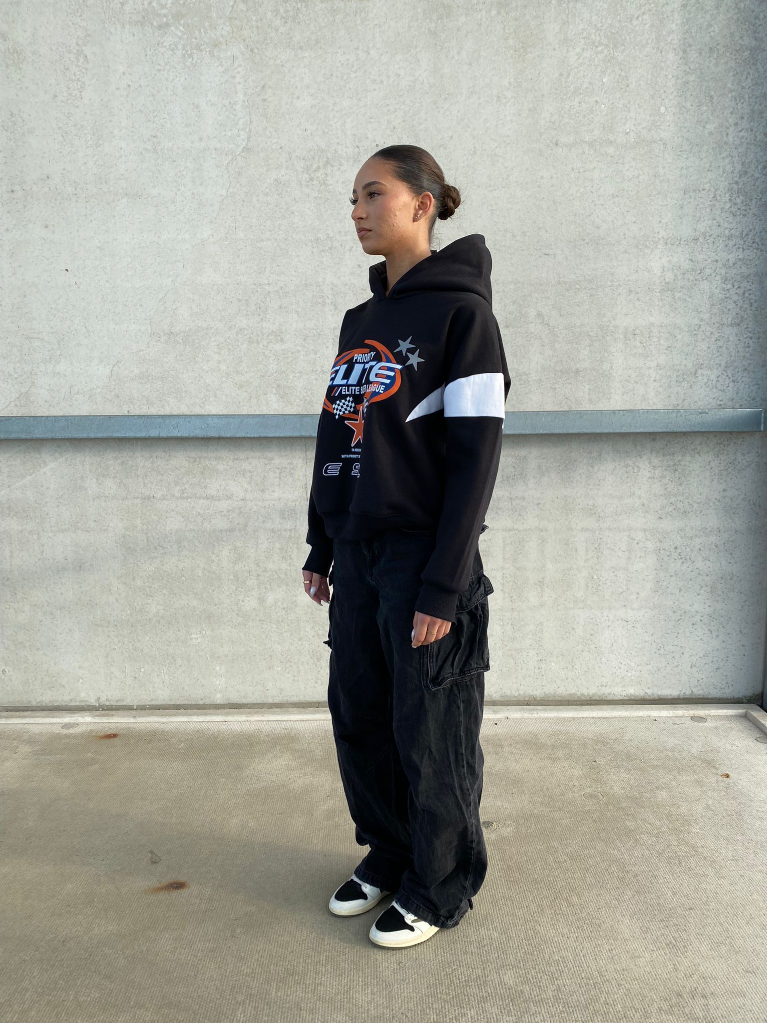 ELITE SUPER LEAGE HOODIE - ZWART MET ORANJE OPDRUK - 420 GRAMS - MOTORSPORT AW23 - Afbeelding 4